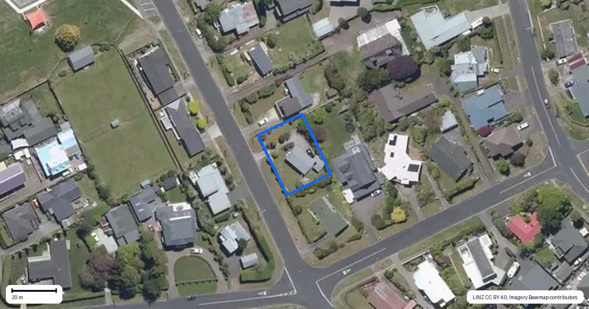Property context map for 16 Rokino Road, Taupo