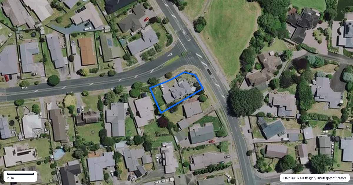 Property context map for 32 Moreland Avenue, Pukete, Hamilton