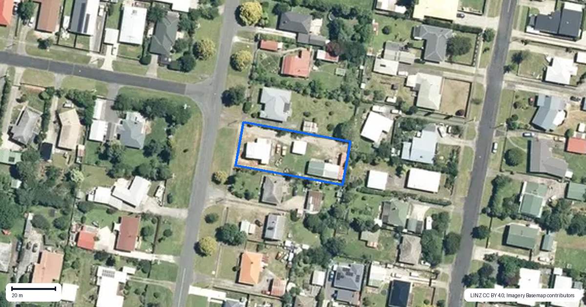 Property context map for 17 Queen Street, Waihi