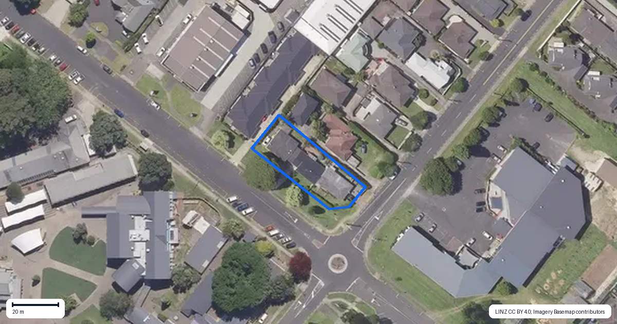 Property context map for 415 Devonport Road, Tauranga South, Tauranga