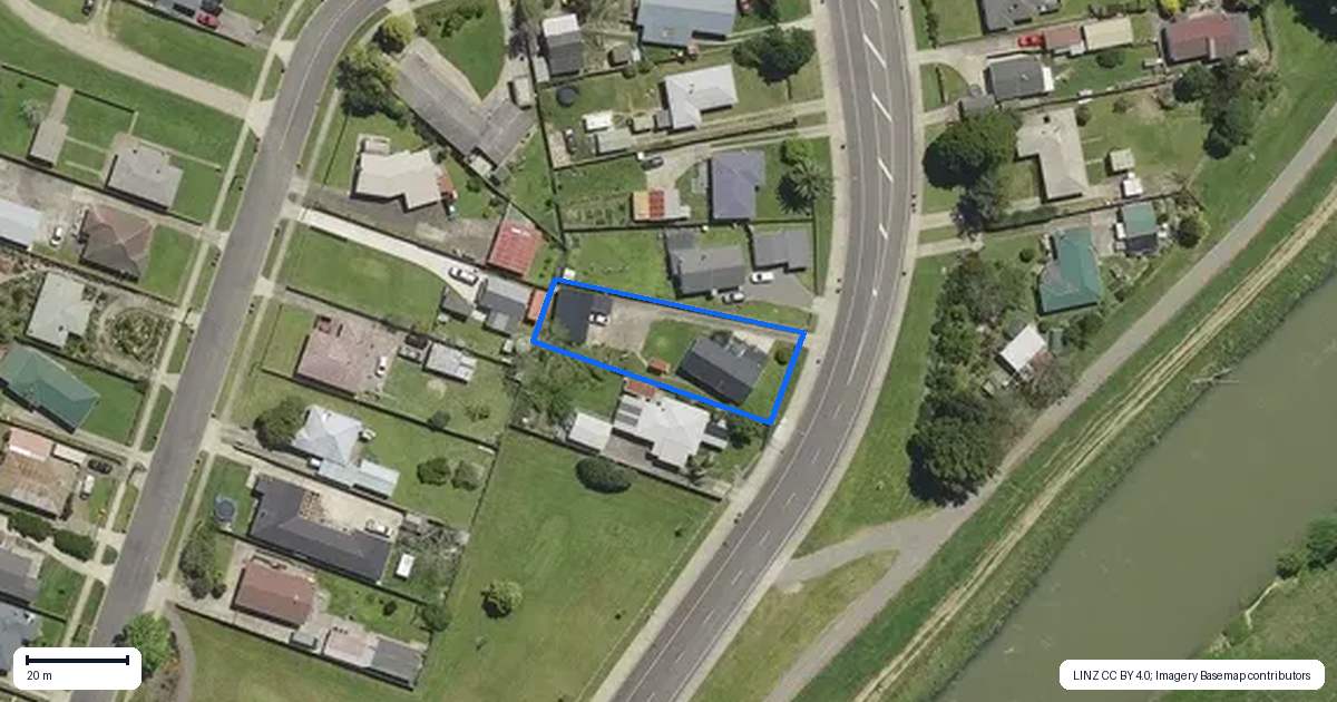 Property context map for 72 College Road, Edgecumbe