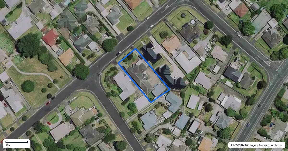 Property context map for 19 Bolmuir Road, Forest Lake, Hamilton