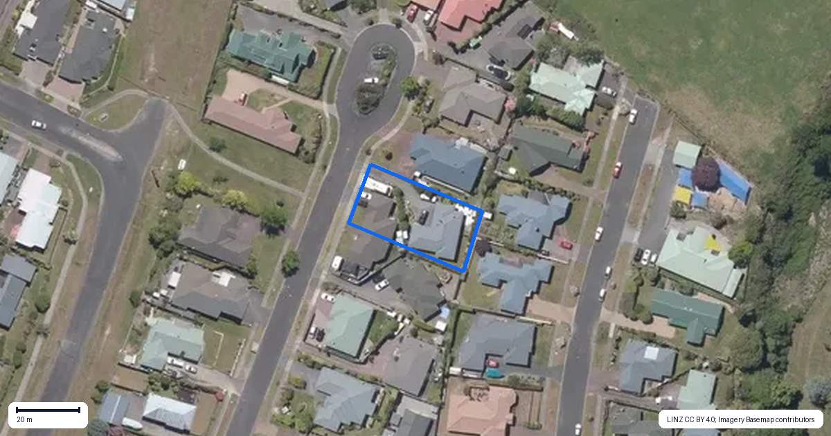 Property context map for 2/20 The Grove, Nukuhau, Taupo