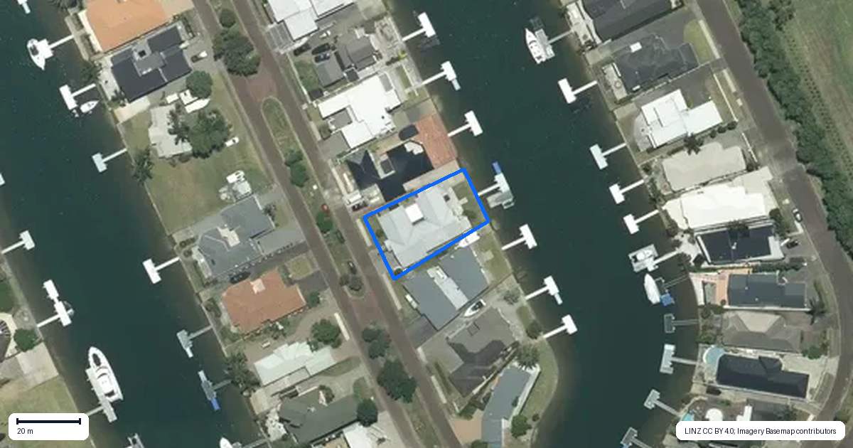 Property context map for 110 Motu Capri, Pauanui