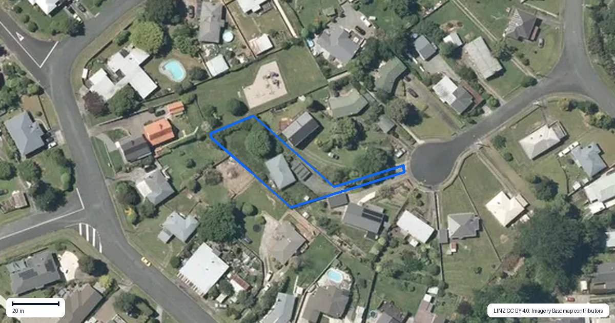 Property context map for 13 Newell Place, Putaruru