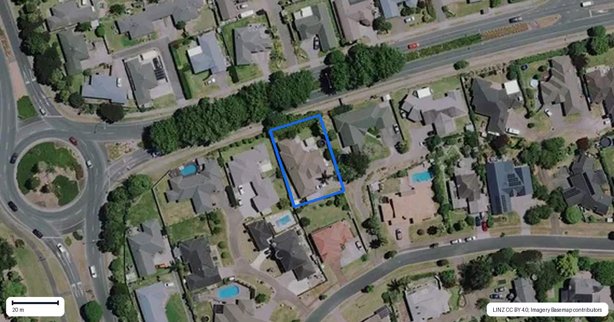 Property context map for 26 Nielsen Gardens, Rototuna, Hamilton