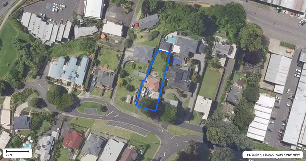 Property context map for 107 Fourth Avenue, Tauranga