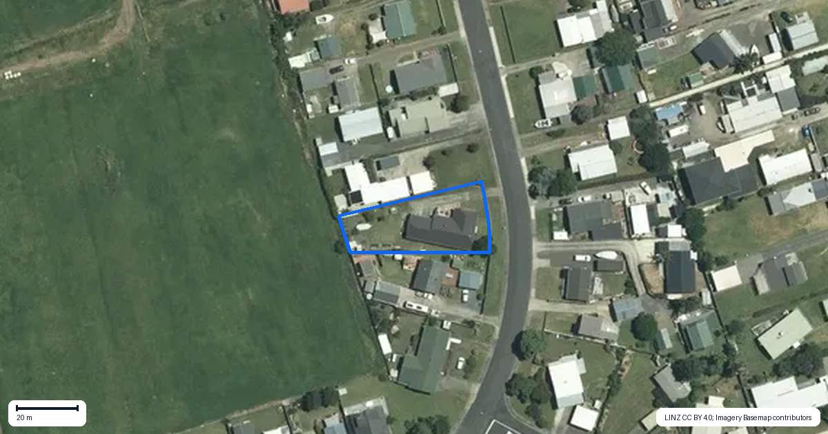 Property context map for 16 Meadow Drive, Whitianga