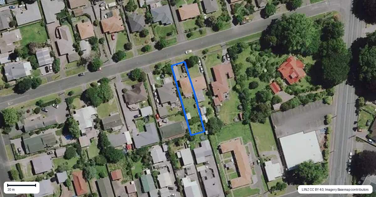 Property context map for 10 James Street, Hamilton East, Hamilton