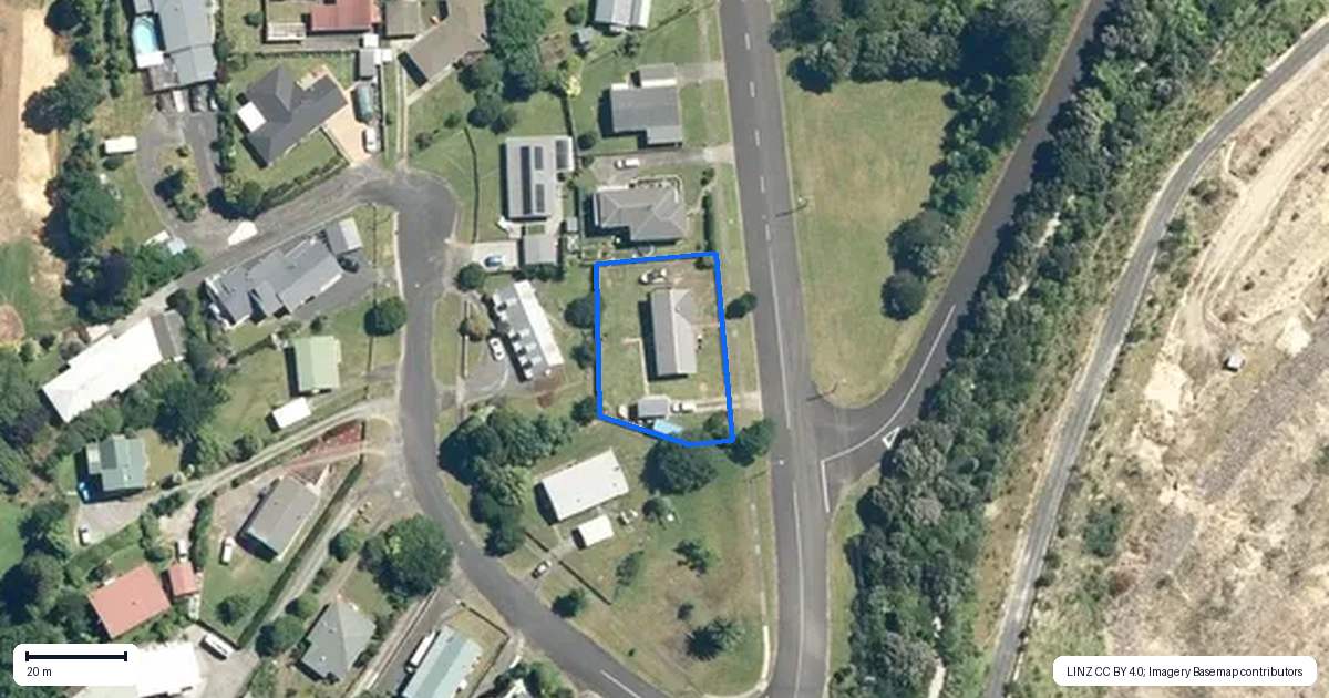 Property context map for 16 Savage Road, Waihi
