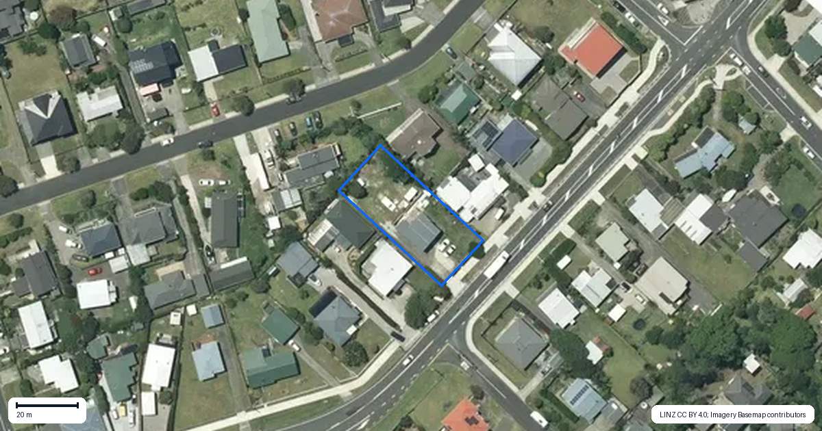 Property context map for 55 Wainui Road, Raglan