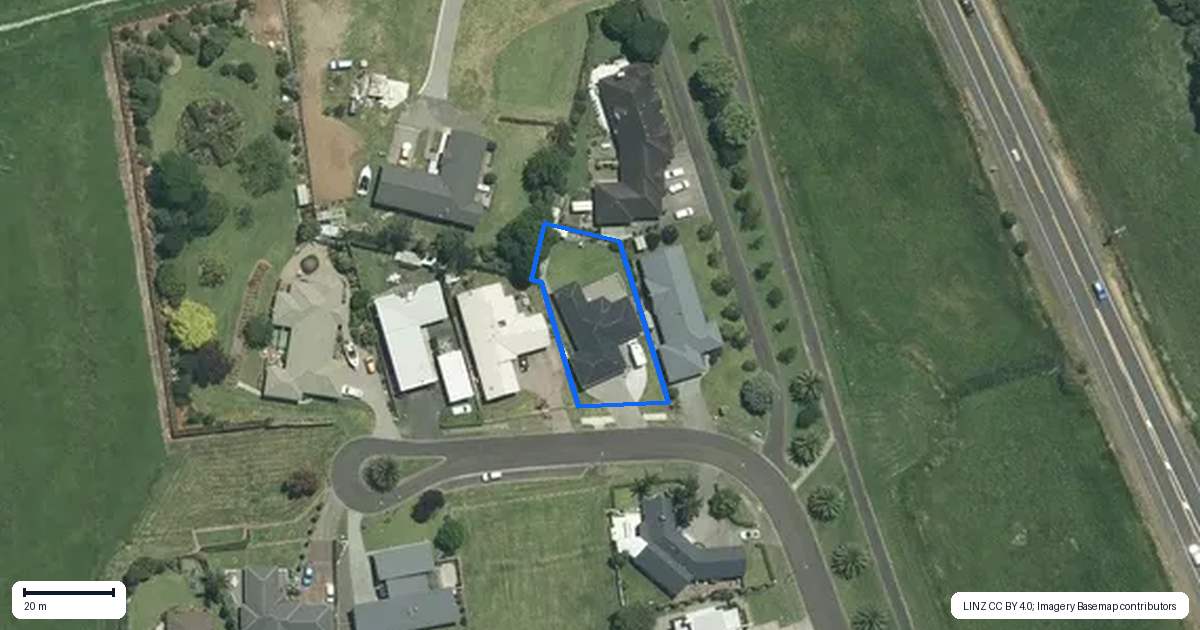 Property context map for 16 Crawford Drive, Thames