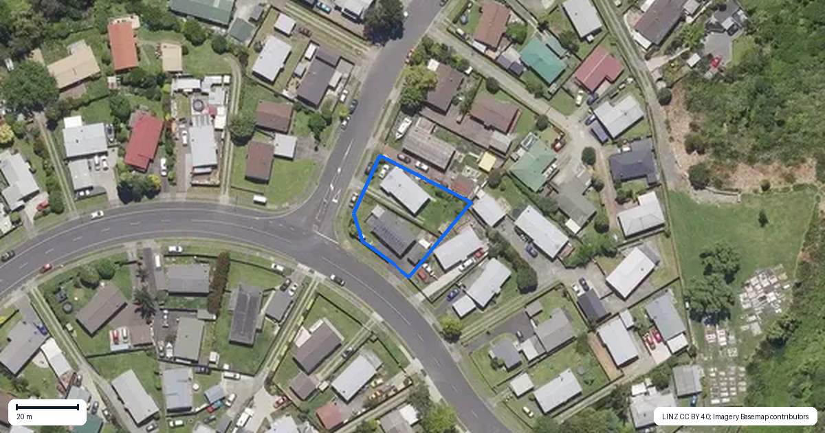 Property context map for 2 College Place, Poike, Tauranga