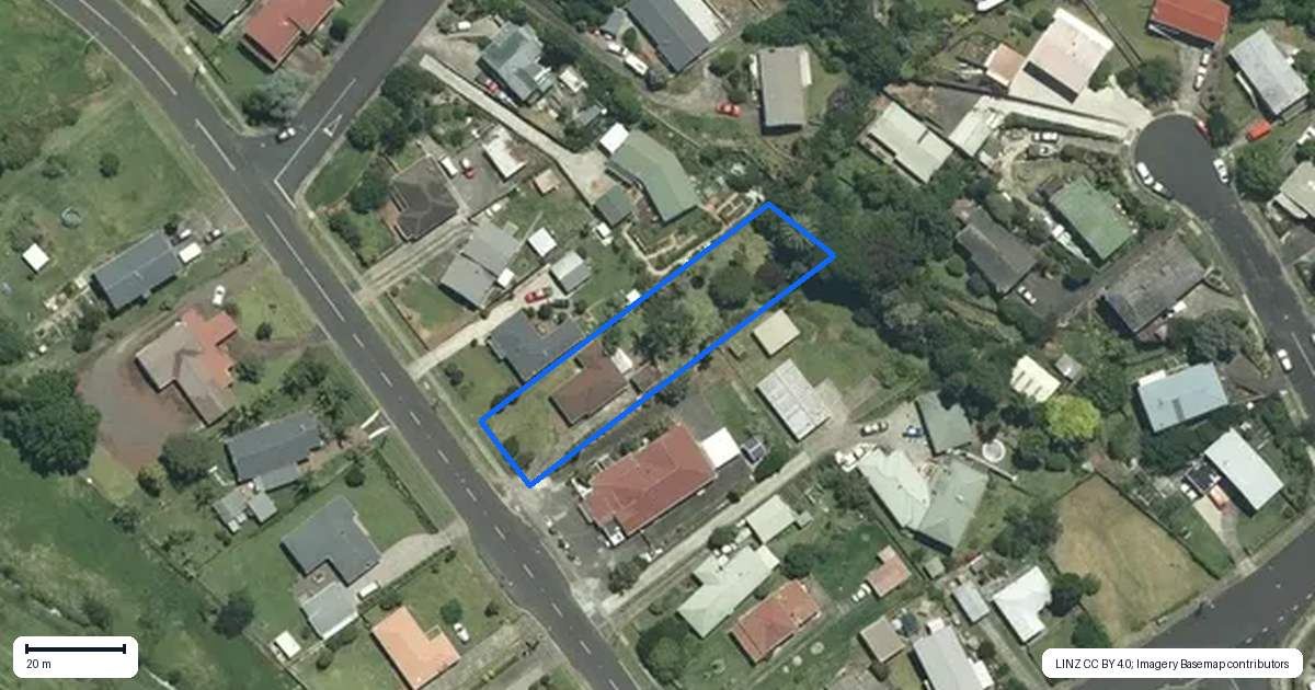 Property context map for 420 Parawai Road, Thames