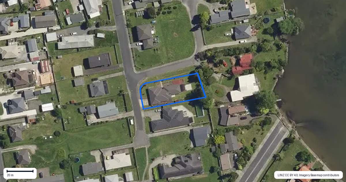 Property context map for 11 Haumoana Street, Koutu, Rotorua