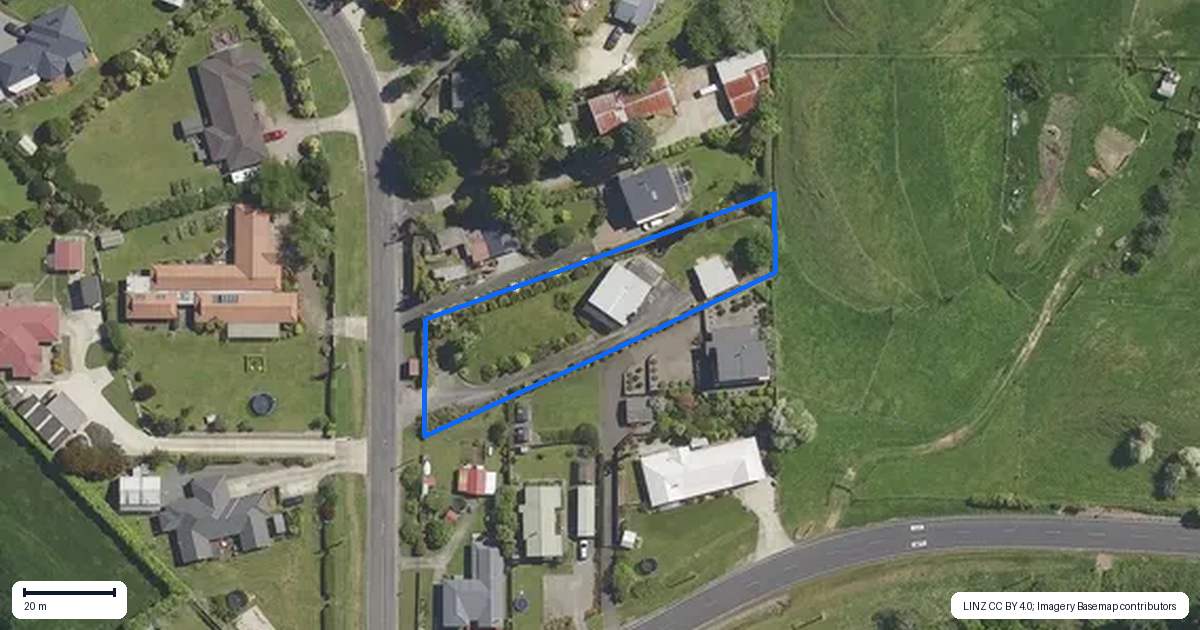 Property context map for 8 Te Waerenga Road, Hamurana