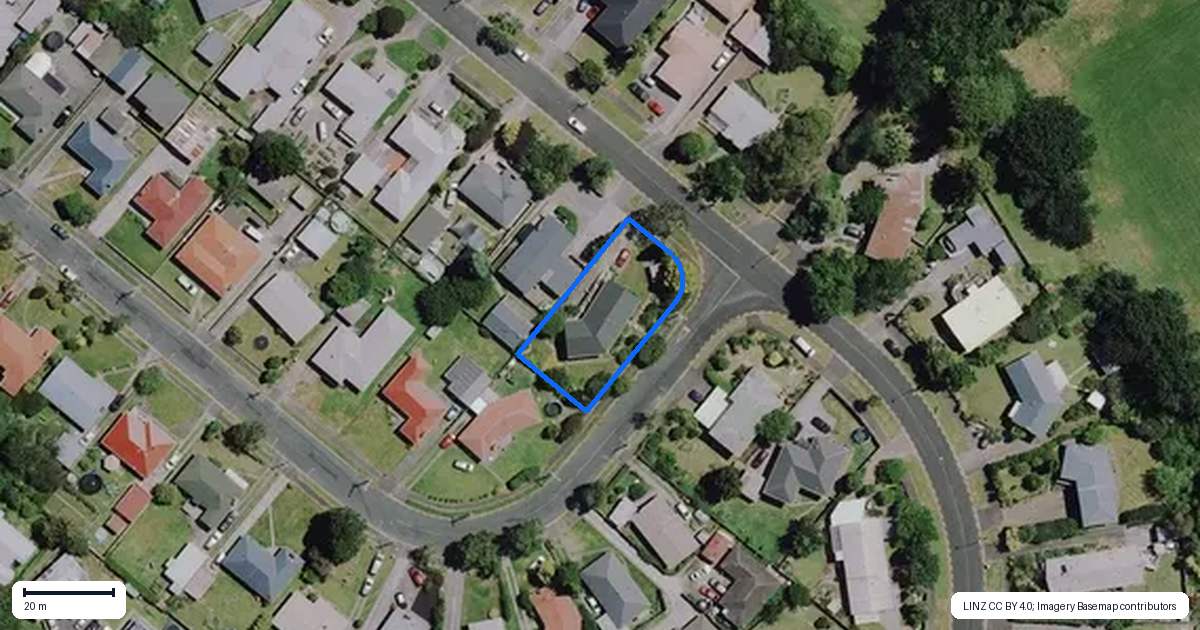 Property context map for 19 Helena Road, Hillcrest, Hamilton