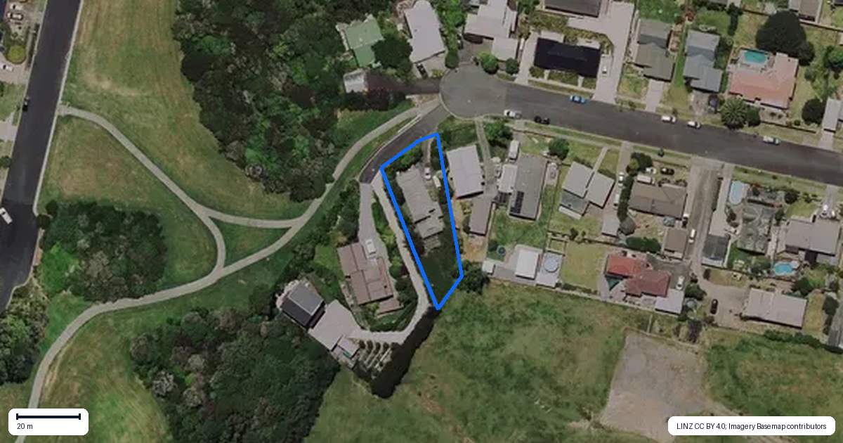 Property context map for 131 Amanda Avenue, Dinsdale, Hamilton