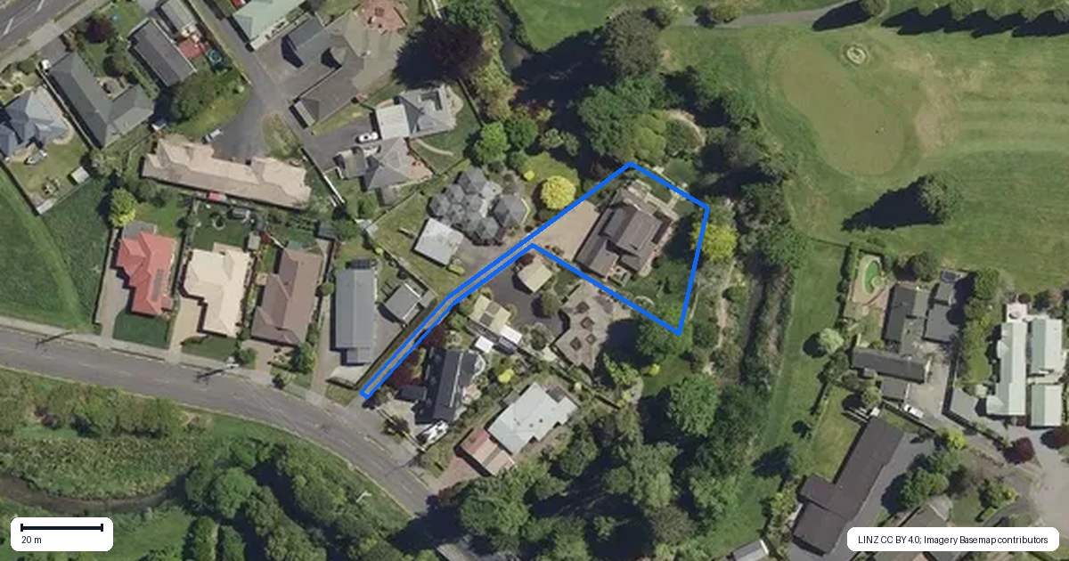 Property context map for 490 Pukehangi Road, Pomare, Rotorua