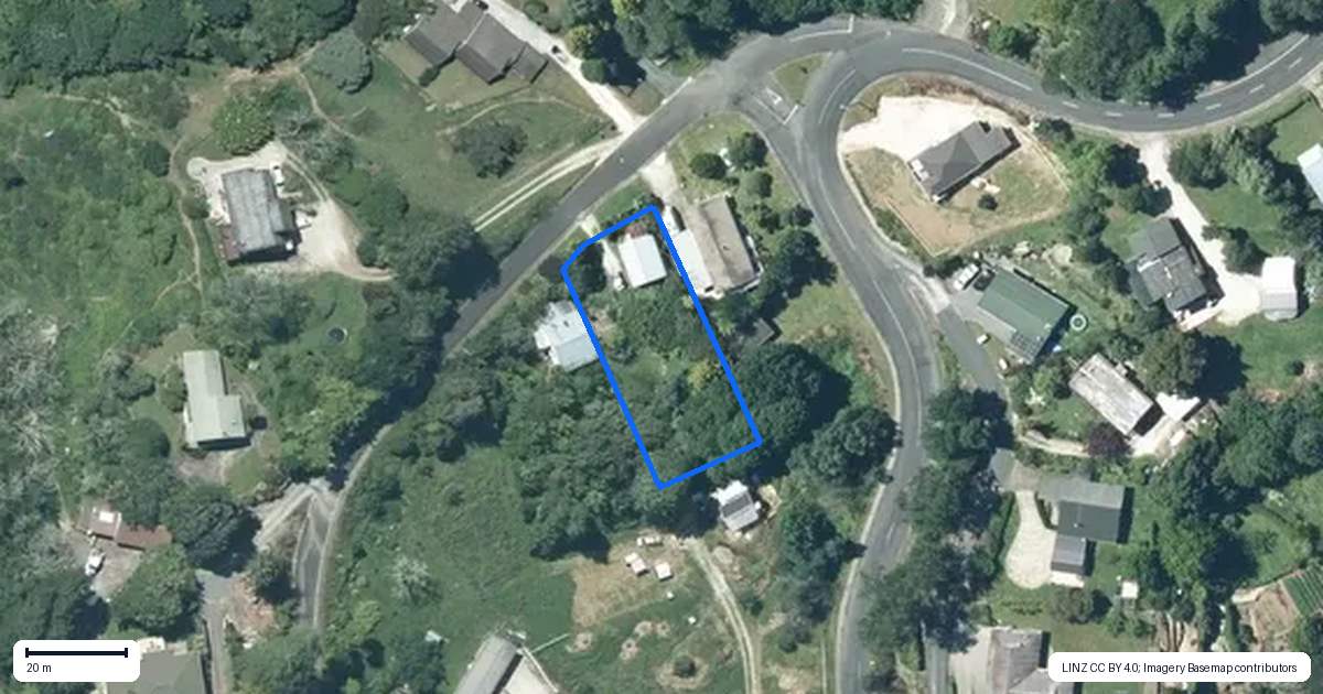 Property context map for 72 Mangarino Street, Te Kuiti