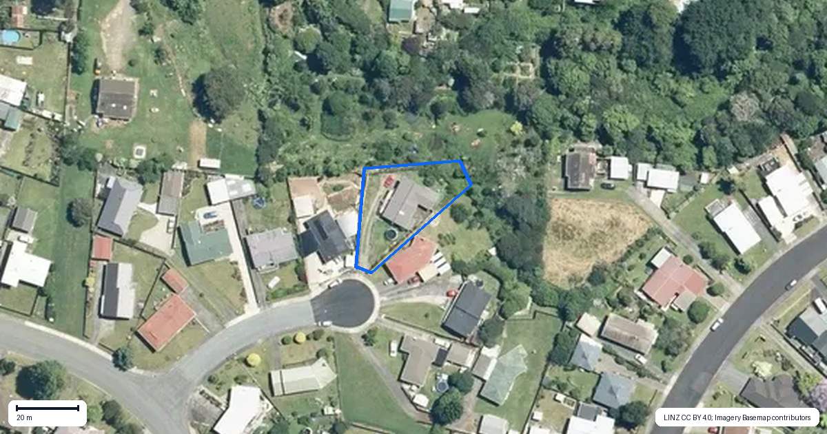 Property context map for 10 Kinsella Place, Paeroa