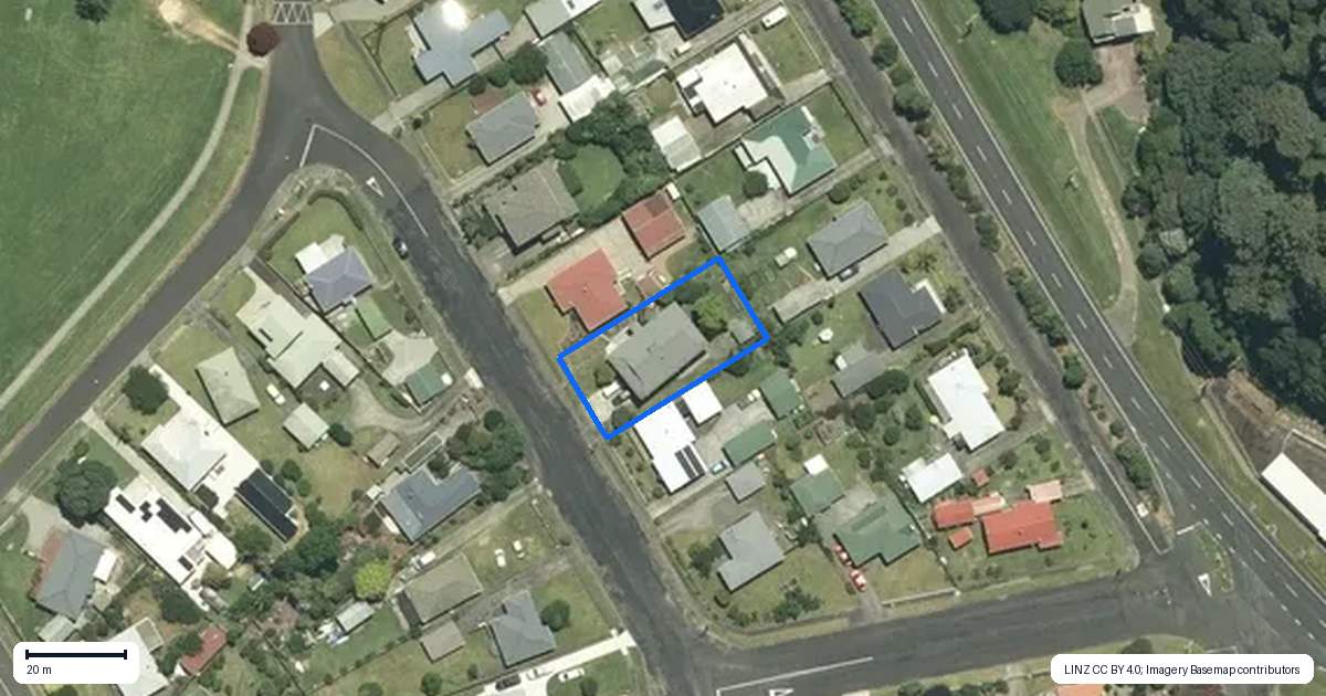 Property context map for 304 Kuranui Street, Thames