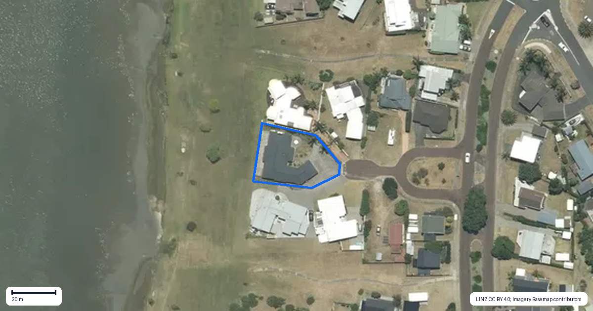 Property context map for 9 Victoria Court, Pauanui