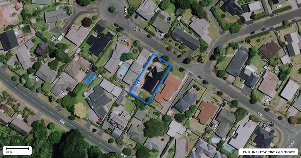 Property context map for 15 Samuel Place, Queenwood, Hamilton