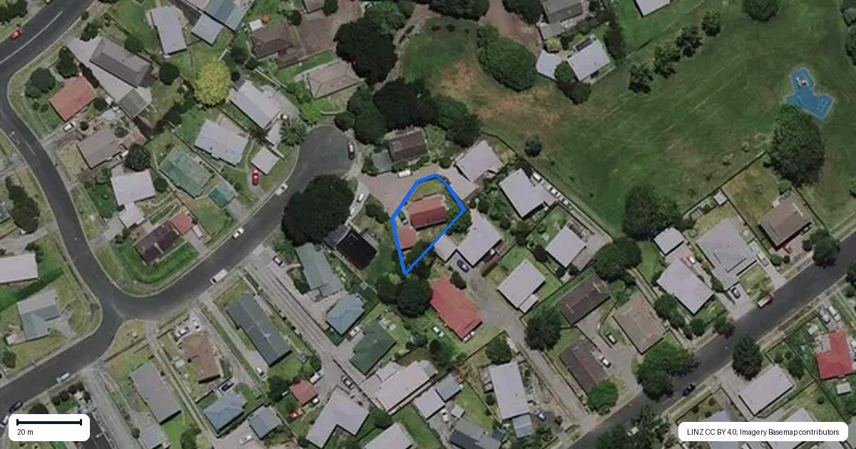 Property context map for 15 Caulfield Place, Nawton, Hamilton