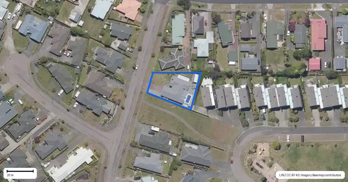 Property context map for 37 Lochaber Drive, Nukuhau, Taupo