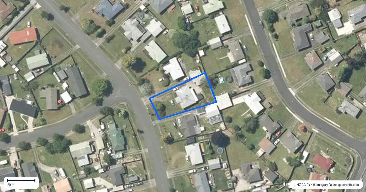 Property context map for 13 Aotea Crescent, Tokoroa