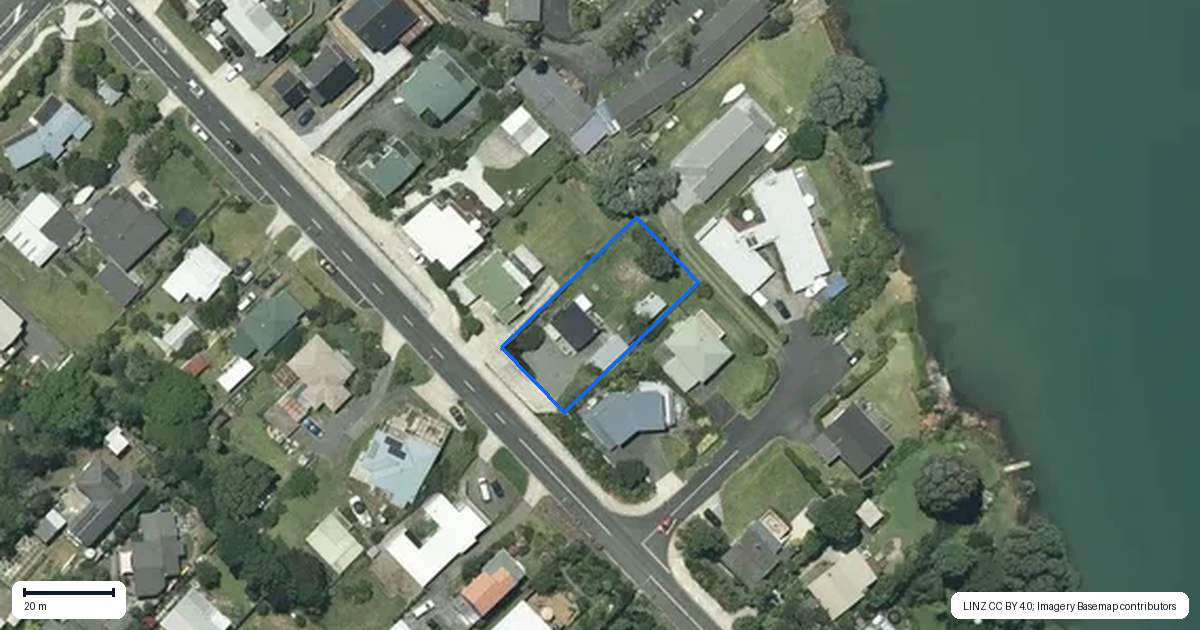 Property context map for 14 Opotoru Road, Raglan