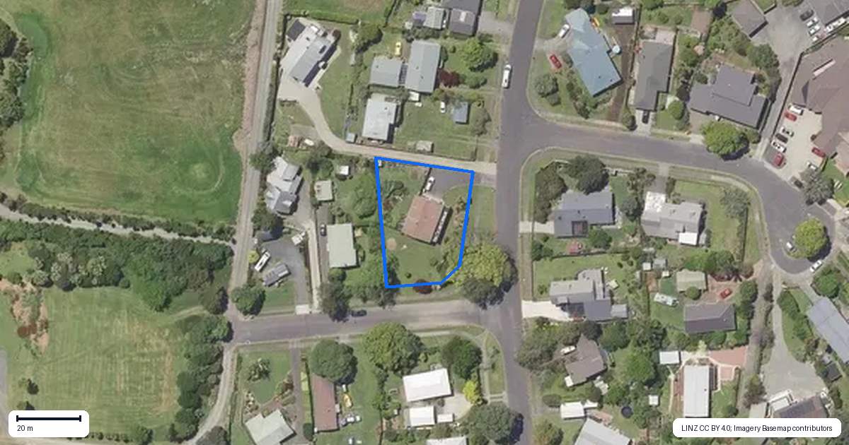 Property context map for 11 Pohutukawa Drive, Athenree, Waihi Beach