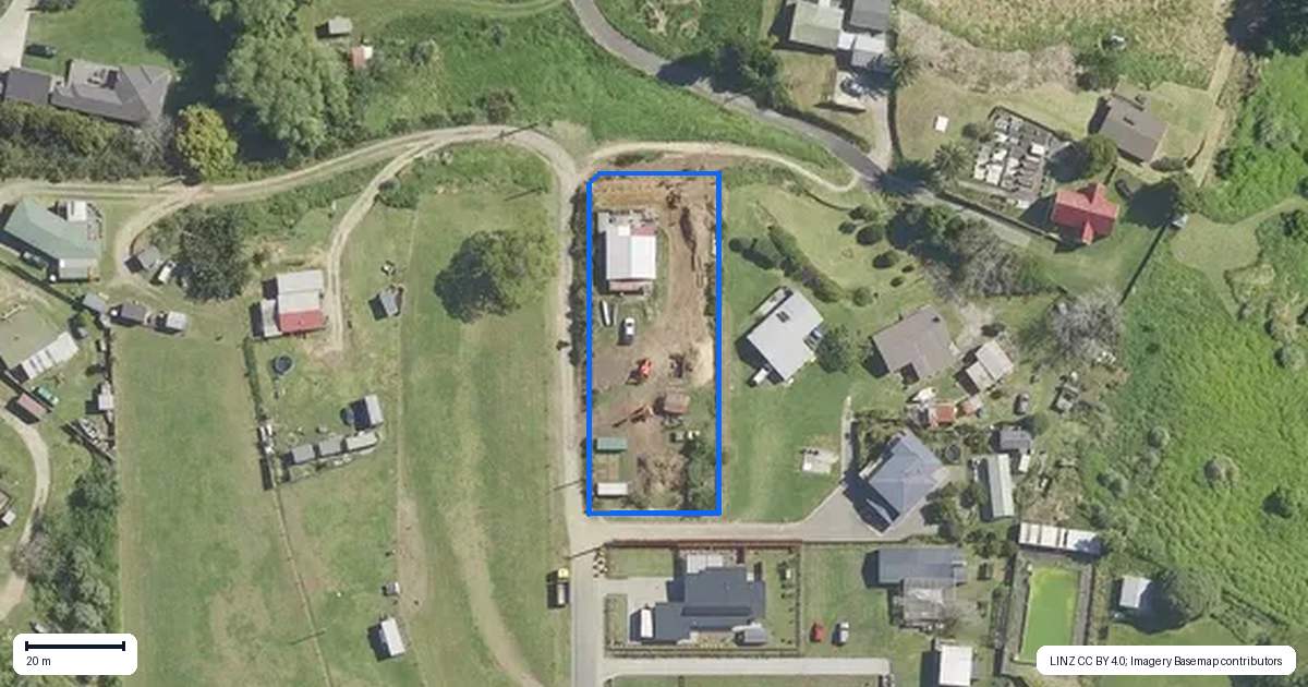 Property context map for 10 Church Road, Maketu