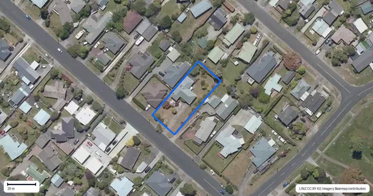 Property context map for 218 Tamamutu Street, Taupo