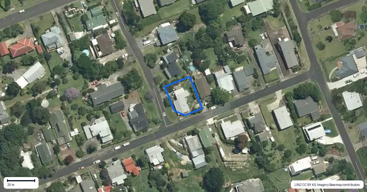 Property context map for 500 Augustus Street North, Thames