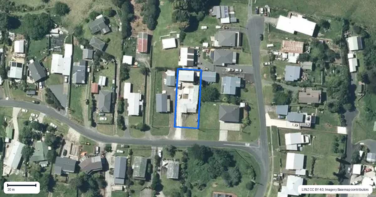 Property context map for 48 Davies Drive, Kawhia