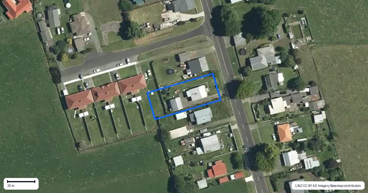 Property context map for 14 Farmer Road, Waitoa