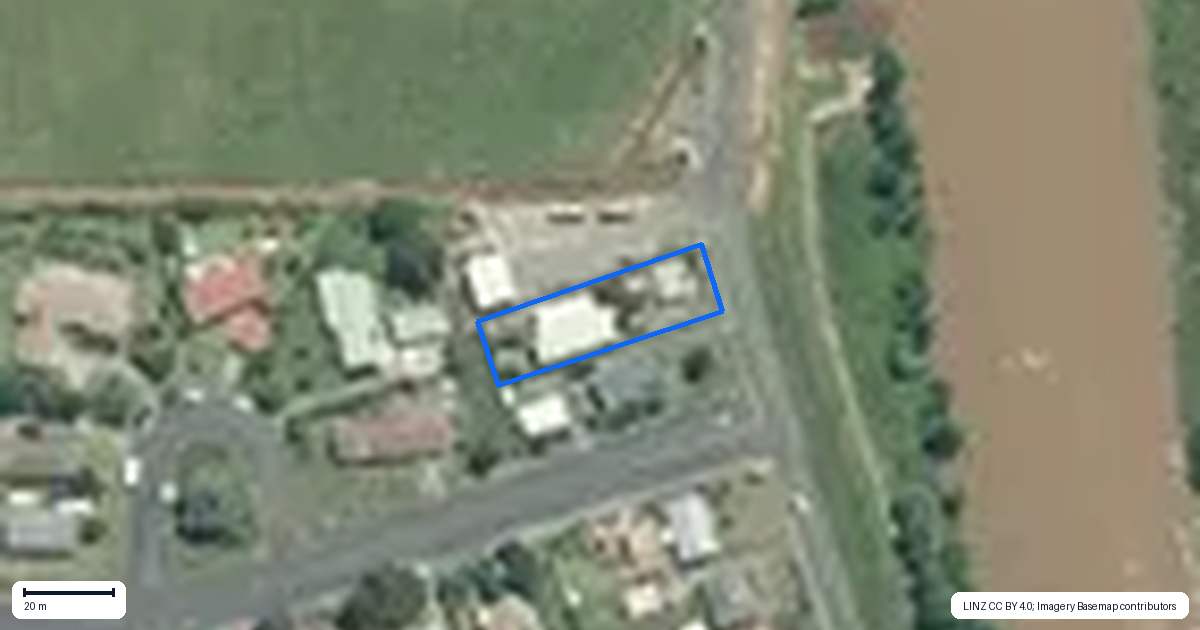 Property context map for 53 River Road, Ngatea