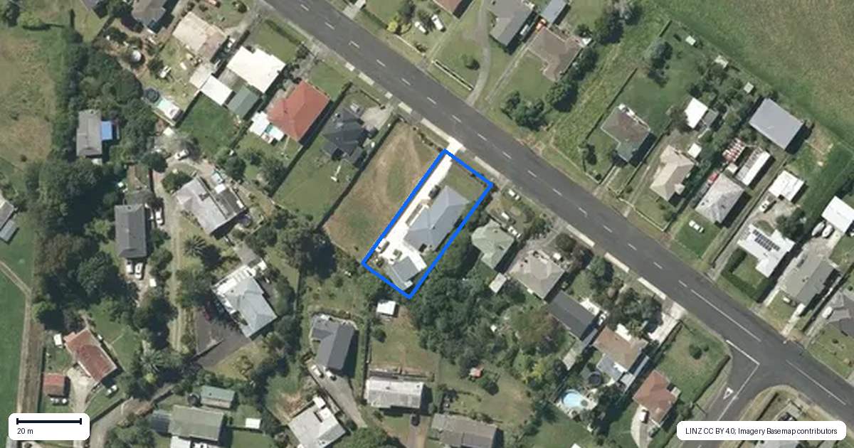 Property context map for 127 Russell Road, Huntly