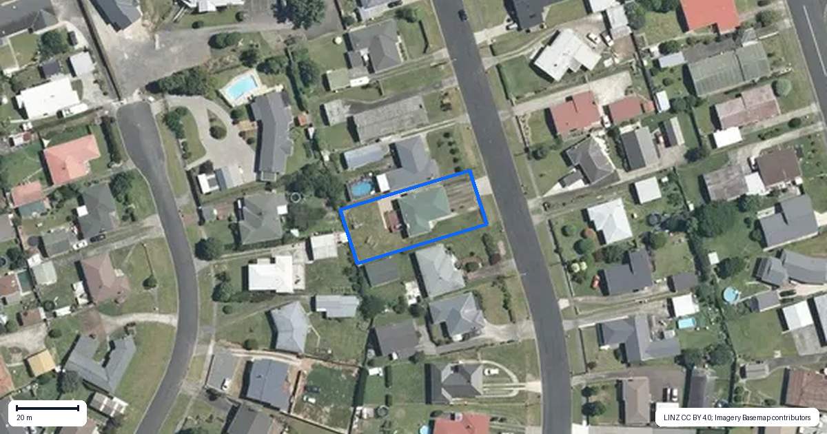 Property context map for 14 Kauri Crescent, Matamata