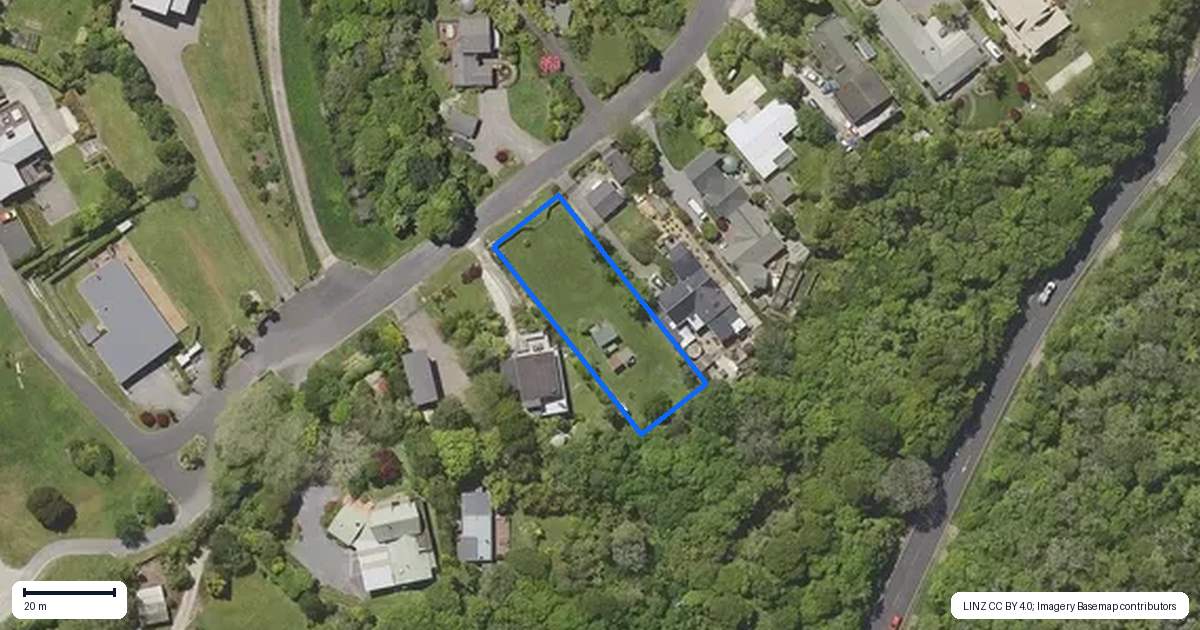 Property context map for 14 Te Mu Road, Lake Tarawera, Rotorua