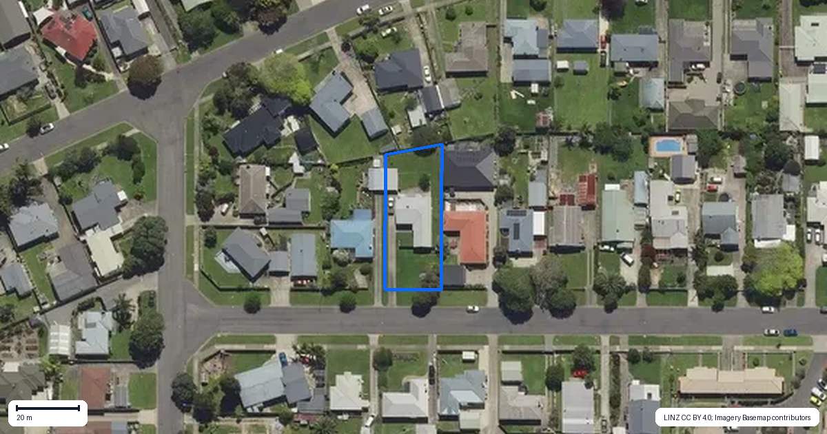 Property context map for 64 Bracken Street, Whakatane