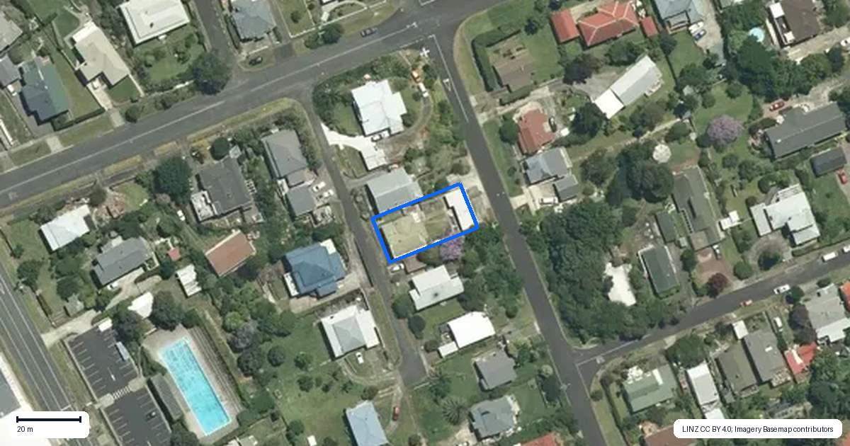 Property context map for 110 Lambert Street, Thames