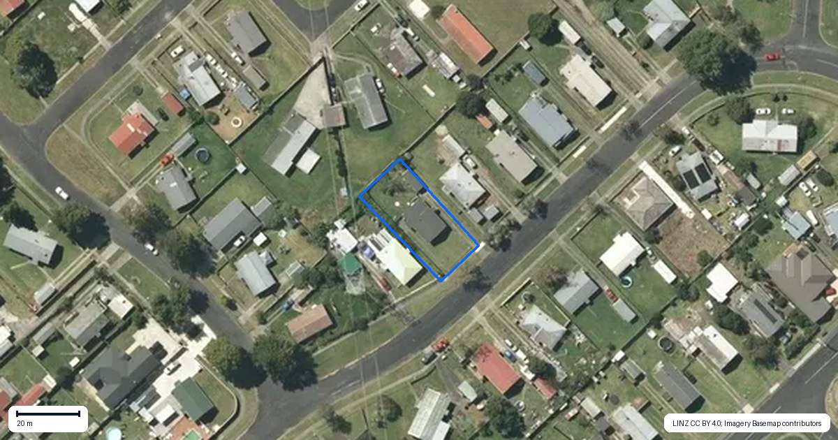 Property context map for 16 Baker Street, Huntly