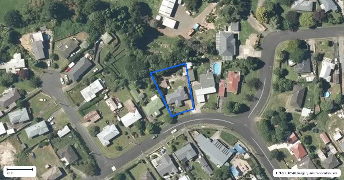 Property context map for 7 Charles Crescent, Putaruru