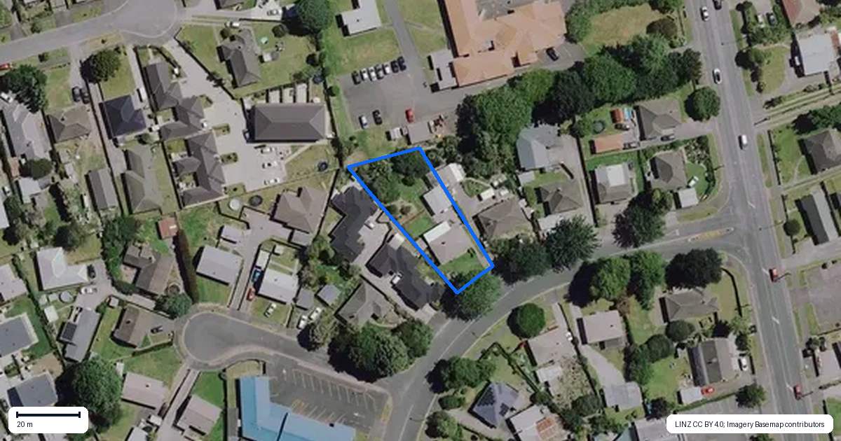 Property context map for 125 Holland Road, Fairfield, Hamilton