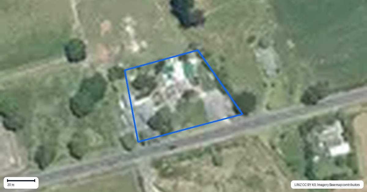 Property context map for 721 State Highway 25, Waitakaruru, Ngatea
