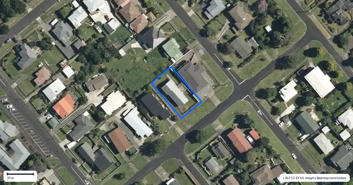 Property context map for 8 Burgess Street, Te Aroha