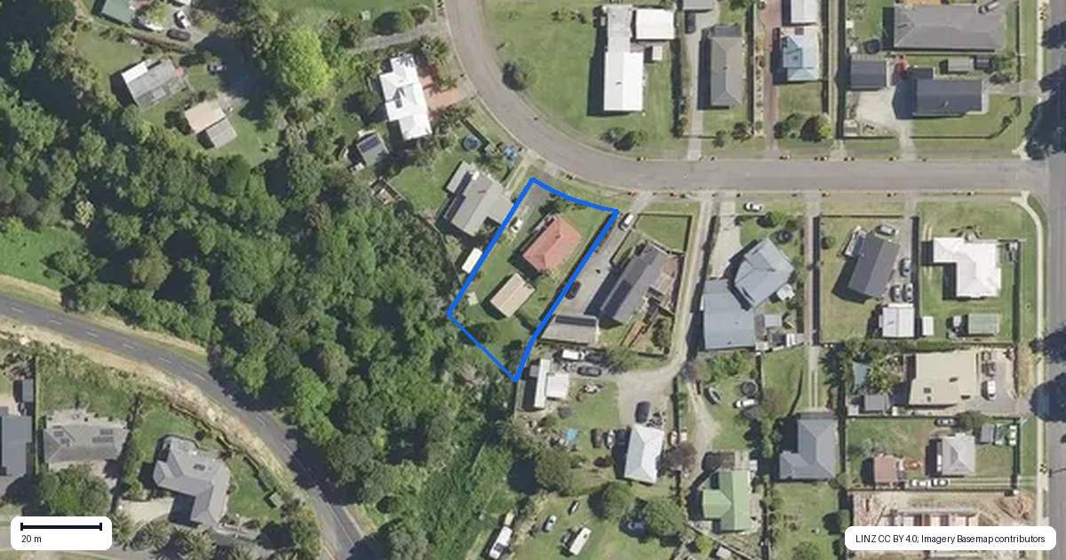 Property context map for 13 Ngaparaoa Drive, Maketu